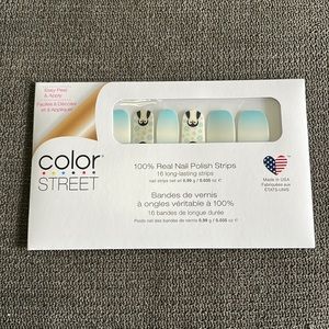 Penguin Party - Color Street